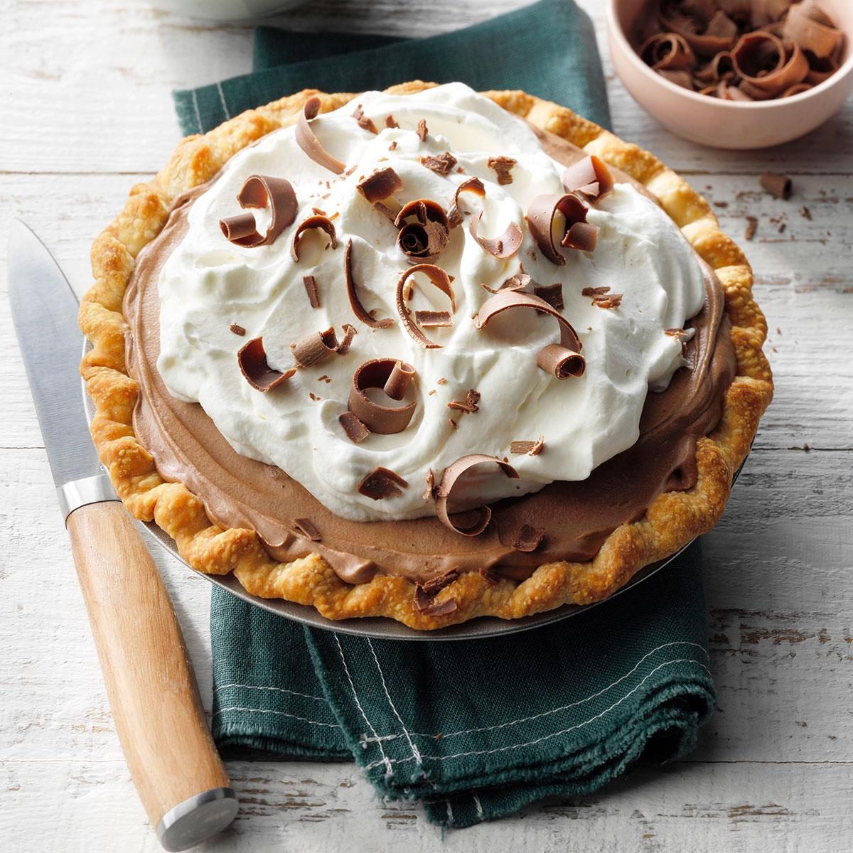 Easy French Silk Pie: No Raw Eggs, Silky Smooth, & Delicious